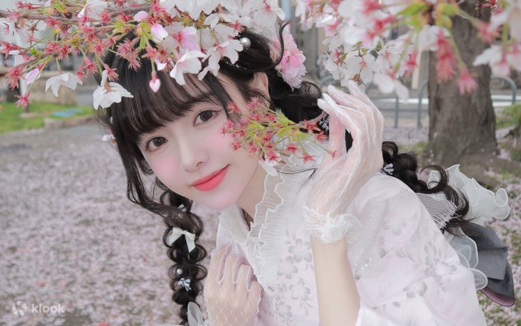 東京浅草寺｜地元カメラマンによる旅撮影体験｜小道具無料レンタル＋