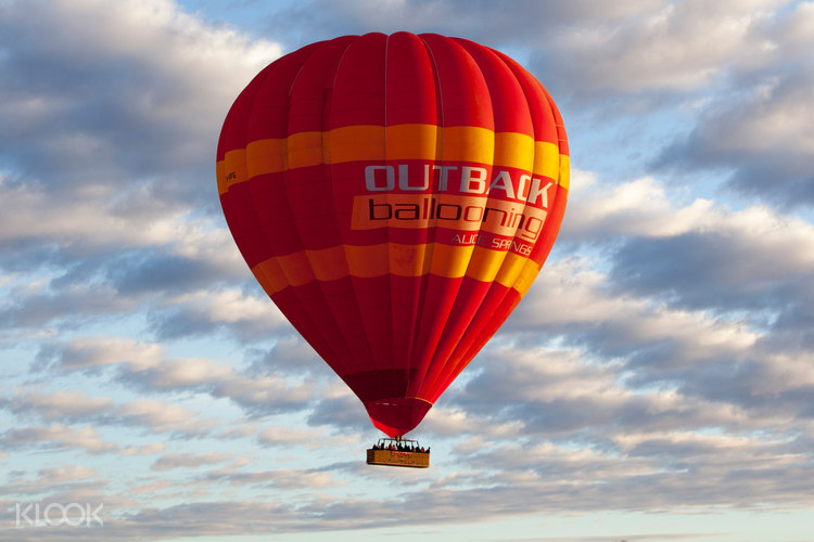 hot air balloon uk