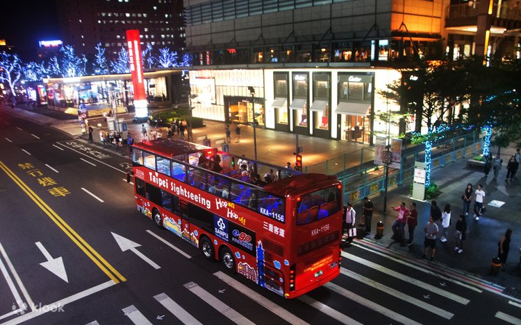 Taipei Night Tour Double-Decker Bus - Klook
