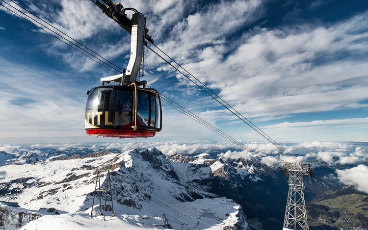 Book Day Trip to Mount Titlis with Cable Car (Zurich Departure