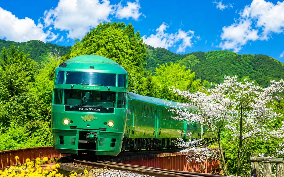 Yufuin & Hita Full-Day Tour with Yufuin no Mori Option