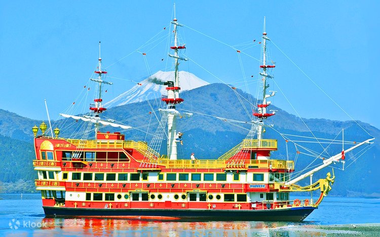 Mount Fuji, Hakone, Kamakura Day Trip | Hakone Pirate Ship, Aerial