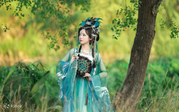 Shenzhen Gan Keng Ancient Town Hanfu Dress-up Photo Shoot Experience (Clothing Rental + Ancient Style Makeup Experience + Optional Photography Shoot + Variety of Clothing Options) - Klook Shenzhen Gan Keng Ancient Town Hanfu Dress-up Photo Shoot Experience (Clothing Rental + Ancient Style Makeup Experience + Optional Photography Shoot + Variety of Clothing Options) - Klook