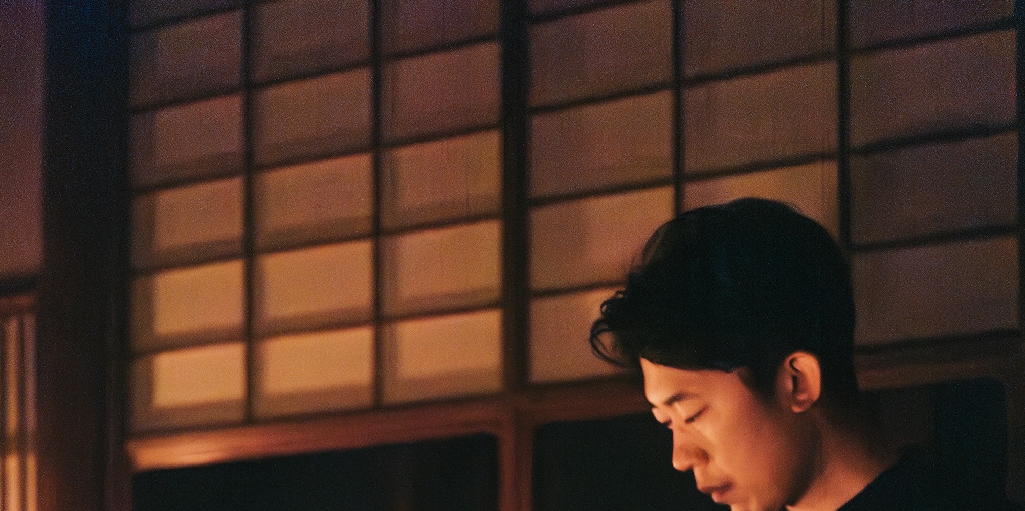 Kyoto: Candlelit Tea Ceremony in a 100-Year-Old Townhouse - Thumbnail 48