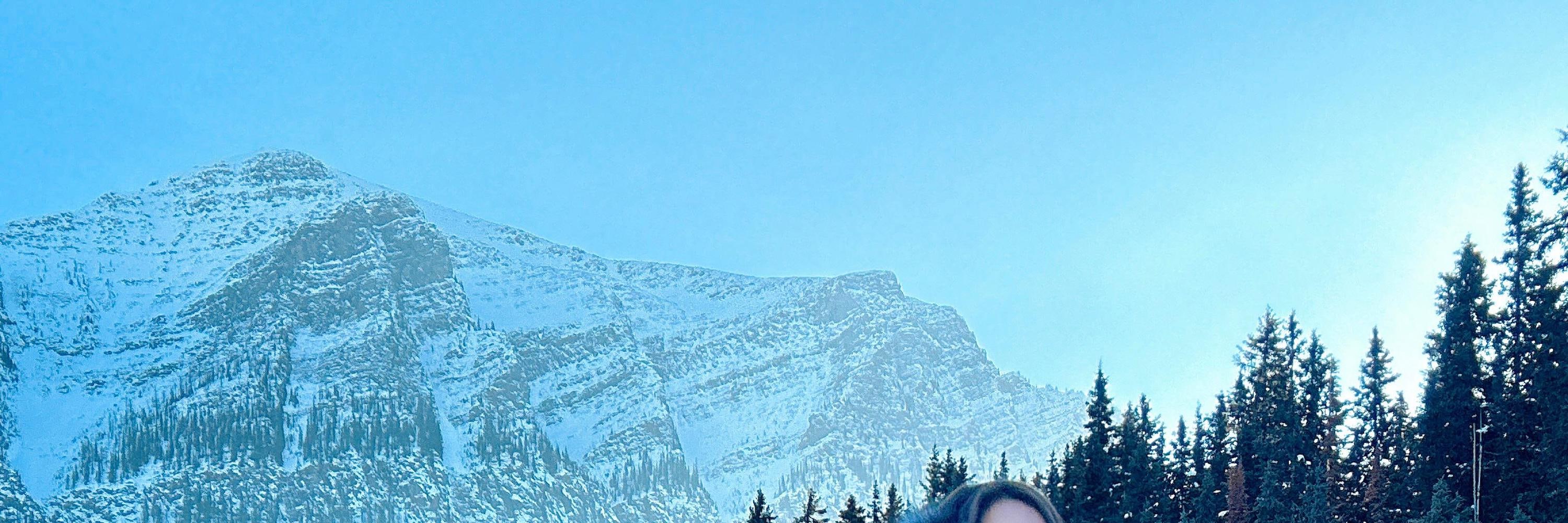 路易斯湖 (Lake Louise)，翡翠湖 (Emerald Lake)，佩託湖 (Peyto Lake) 加拿大 (Canada) 三湖一日遊