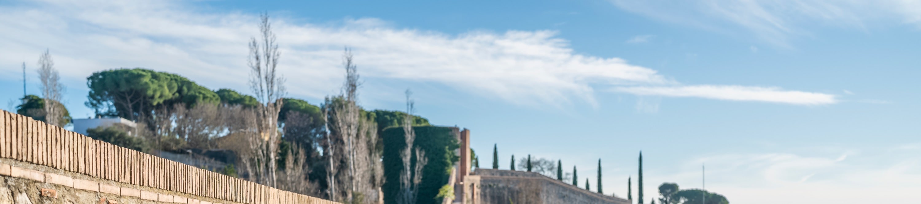 3 in 1: Montserrat, Girona, and Costa Brava tour from Barcelona