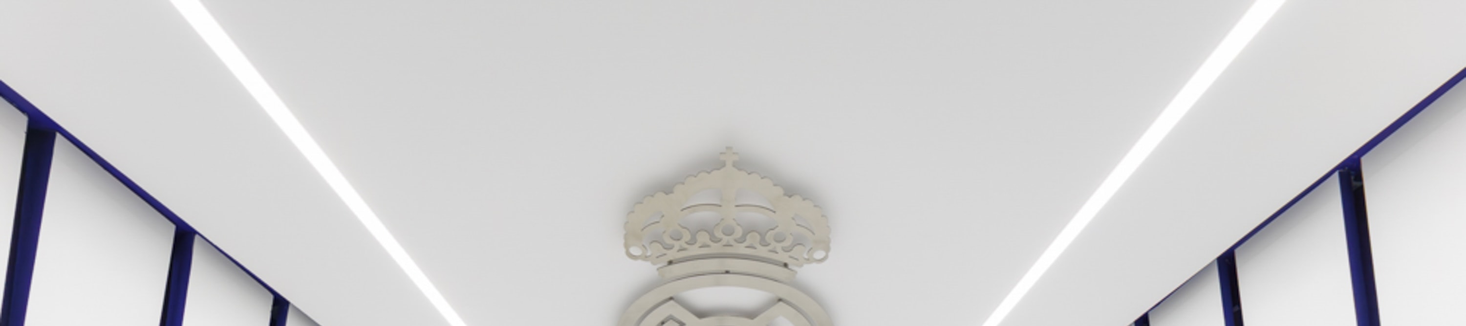 通過多媒體牆重溫皇家馬德里的輝煌,感受那些難忘的勝利和里程碑 通過多媒體牆重溫皇家馬德里的輝煌,感受那些難忘的勝利和里程碑