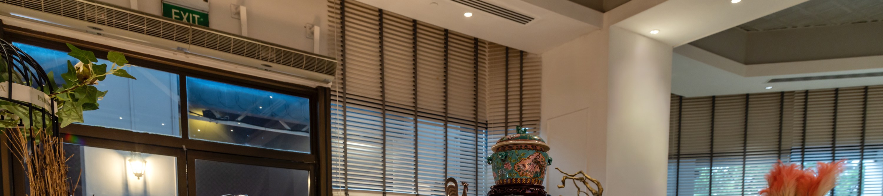 Ellenborough Market Café Buffet