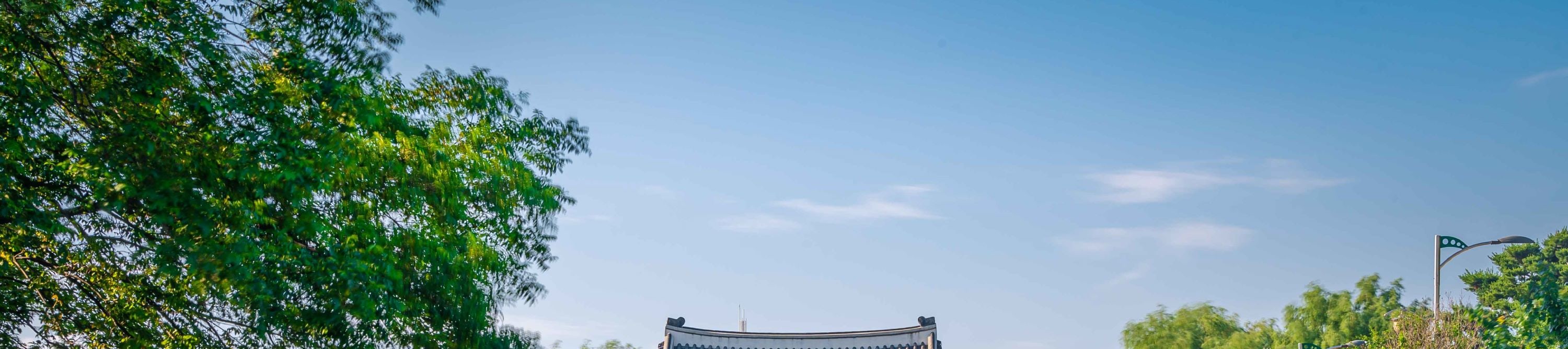 這座堡壘可欣賞到水原和周圍景觀的壯麗全景