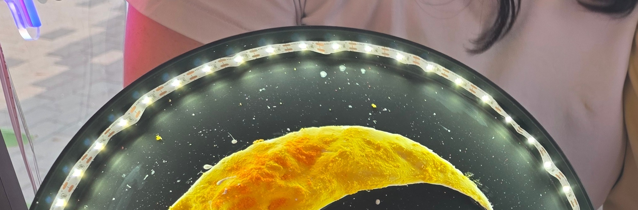 Just Be Texture Moon Lamp Hong Kong Ma Wan 1868 - Thumbnail 7
