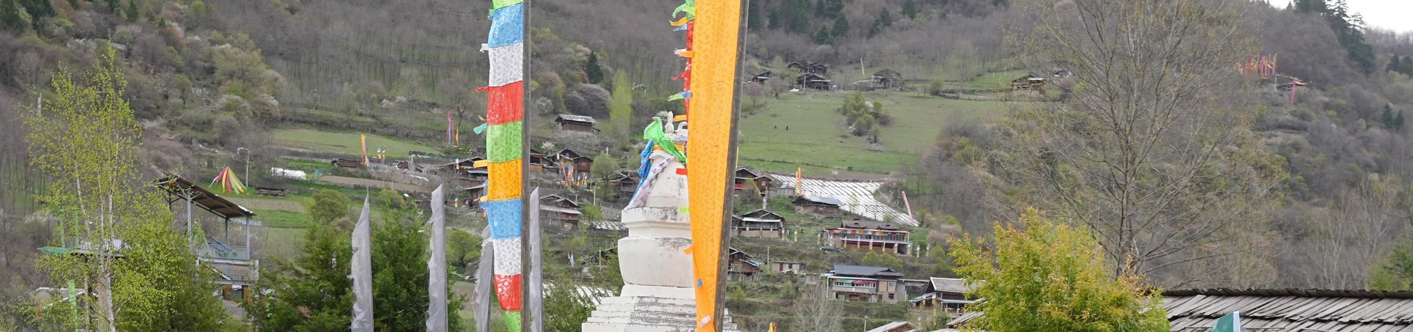 【私享定製團】四川九寨溝黃龍3日/4日遊（可選高鐵往返+入住豪華酒店+藏裝旅拍+古寨騎馬+黃龍+都江堰趣味講解+四姑娘山）