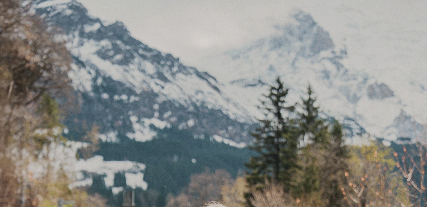Private Photoshoot Tour: Lauterbrunnen & Wengen at the best spots
