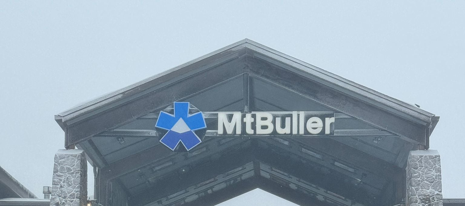 Private Mount Buller Snow & Ski Tour in Melbourne