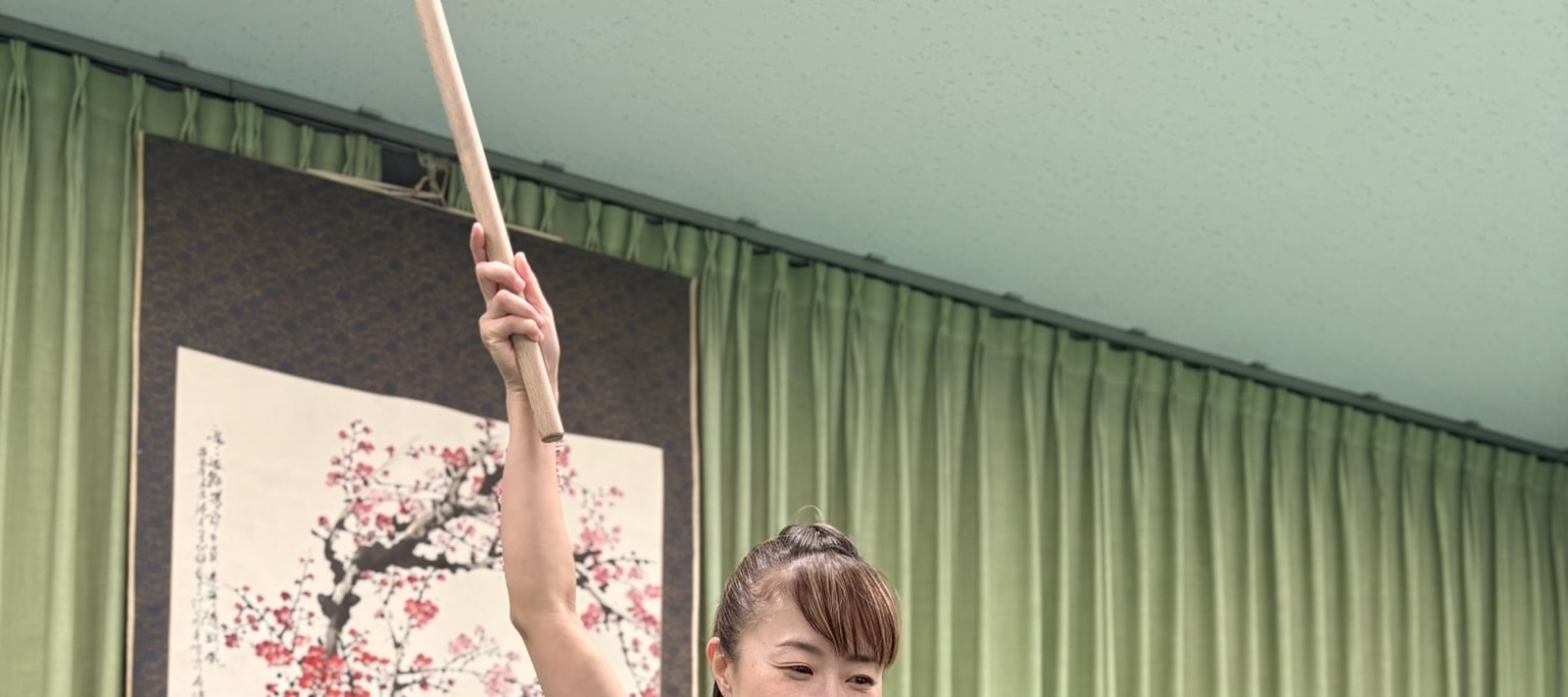 Tokyo: Taiko drumming experience at a temple in Shinjuku (Professional instruction) - Thumbnail 11