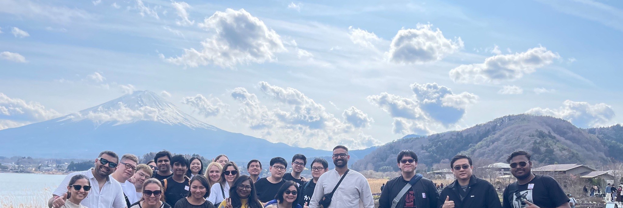 One-day tour of Mt. Fuji and Lake Kawaguchi, Arakurayama Sengen Park, Lake Kawaguchi, Oishi Park, Saiko Healing Center
