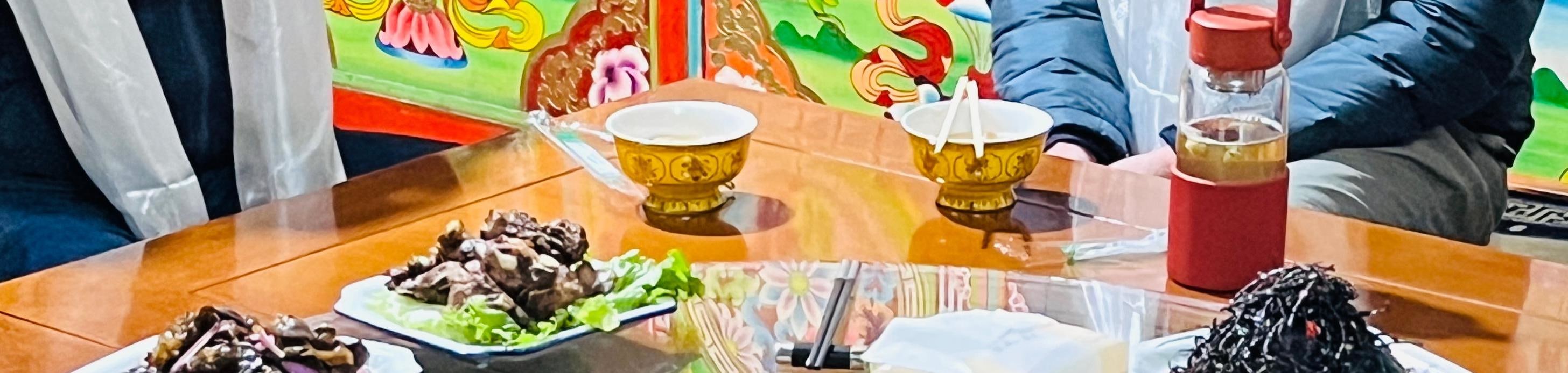 【私享定製團】四川九寨溝黃龍3日/4日遊（可選高鐵往返+入住豪華酒店+藏裝旅拍+古寨騎馬+黃龍+都江堰趣味講解+四姑娘山）