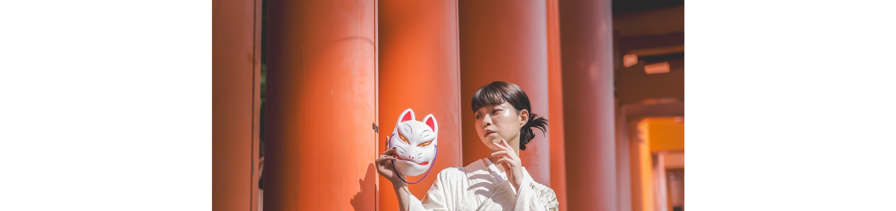 Kyoto Aiwafuku Fushimi Inari Store: Explore the Senbon Torii, Kimono Rental + Japanese-style Hair Set with Makeup and Photo Shoot available as optional extras (Aiwafuku Fushimi Inari Store) - Thumbnail 12