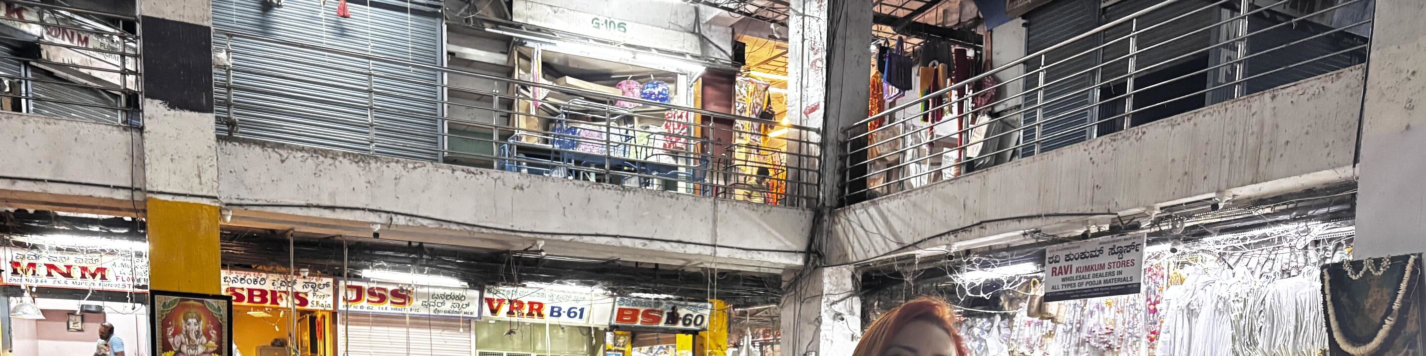 Bangalore : Evening Food Street Walk and Market Visit