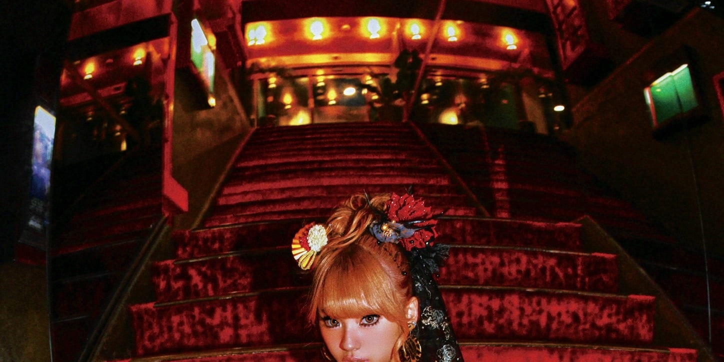 Tokyo: ppのGal Club Kimono Gal Makeover & Photoshoot in Shibuya - Thumbnail 37