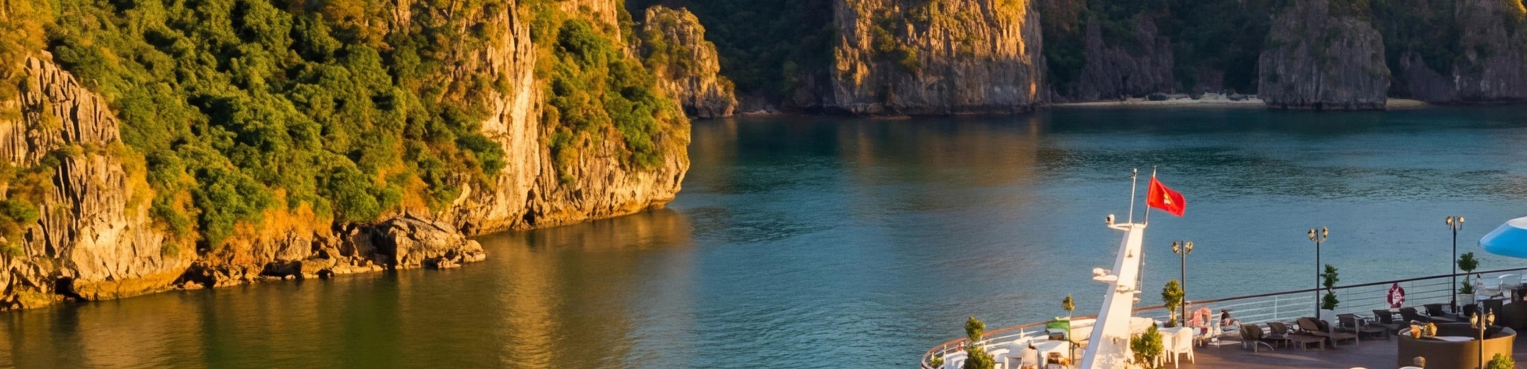 Close up of Du Yen Cruise