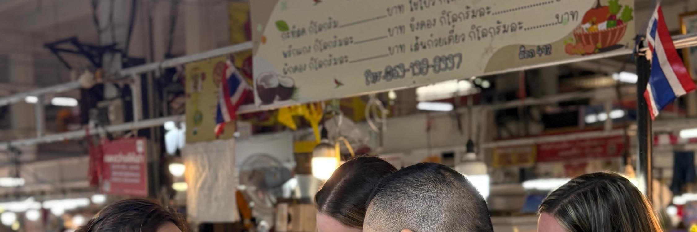 [ENG/中文] Bangkok Cooking Class with Market Tour & Tuk Tuk Ride - Thumbnail 12