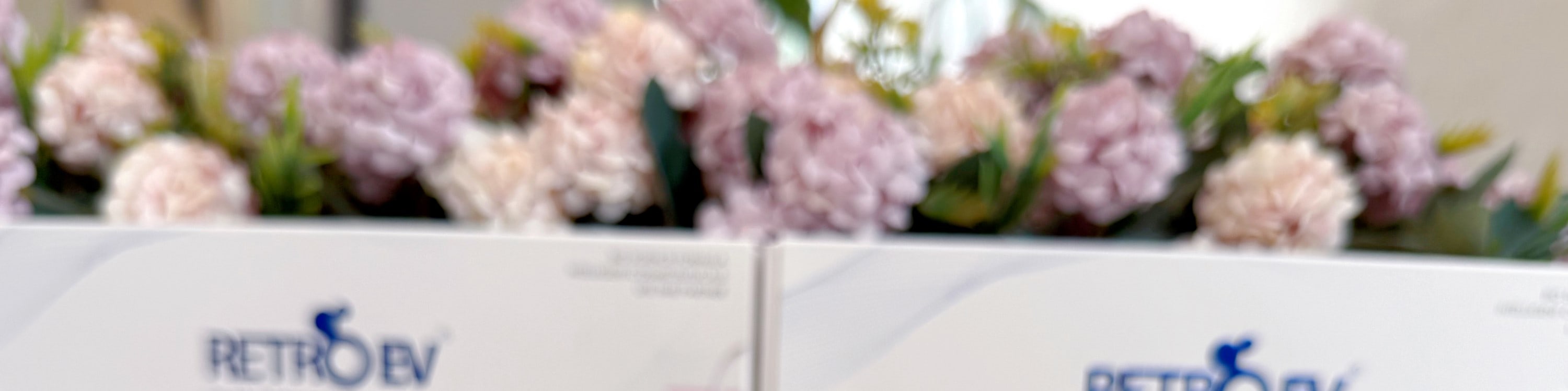 RETRO EV EXOSOME - Contains 14 billion exosome particles, which are 1,000 times finer than pores, and can quickly penetrate into dermal cells, stimulating and activating cell biological functions