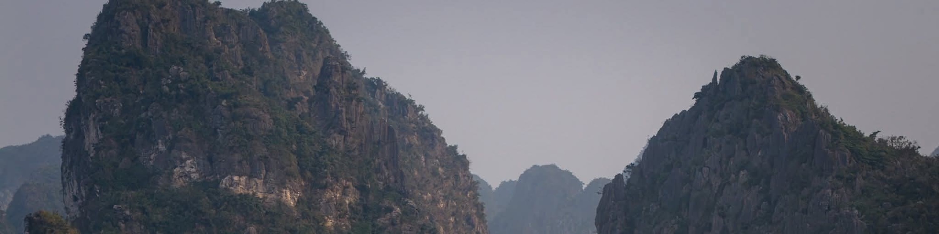 Three-walled Sailboat Sightseeing Ha Long Tour - Thumbnail 6