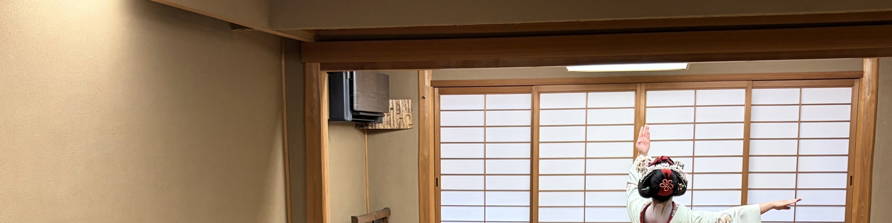 Kyoto Gion Geisha & Maiko Half-Day Walking Tour - Thumbnail 26