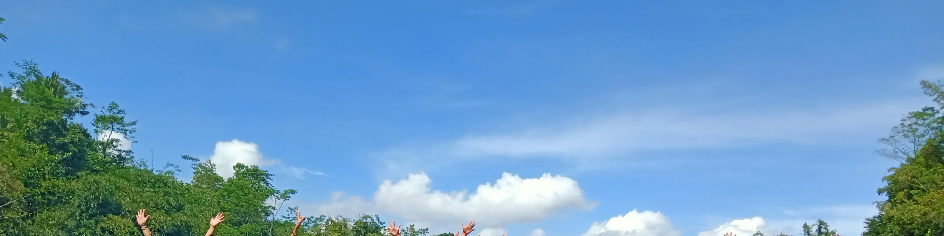 Punthuk Setumbu日出 & 婆羅浮屠 & 默拉皮吉普車 & 巴蘭班南一日遊