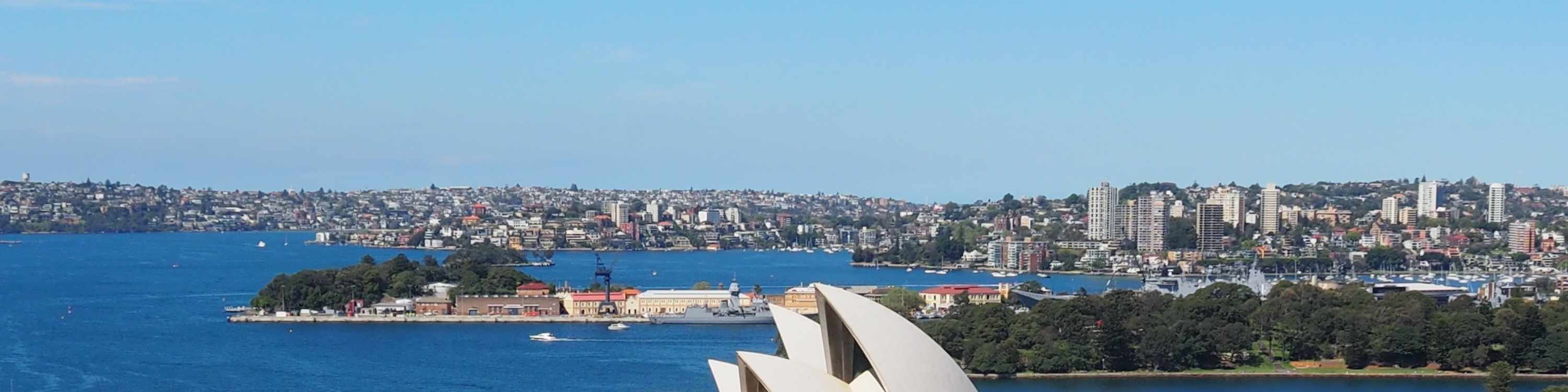 Sydney City and Bondi Beach Half Day Private Tour - Thumbnail 2