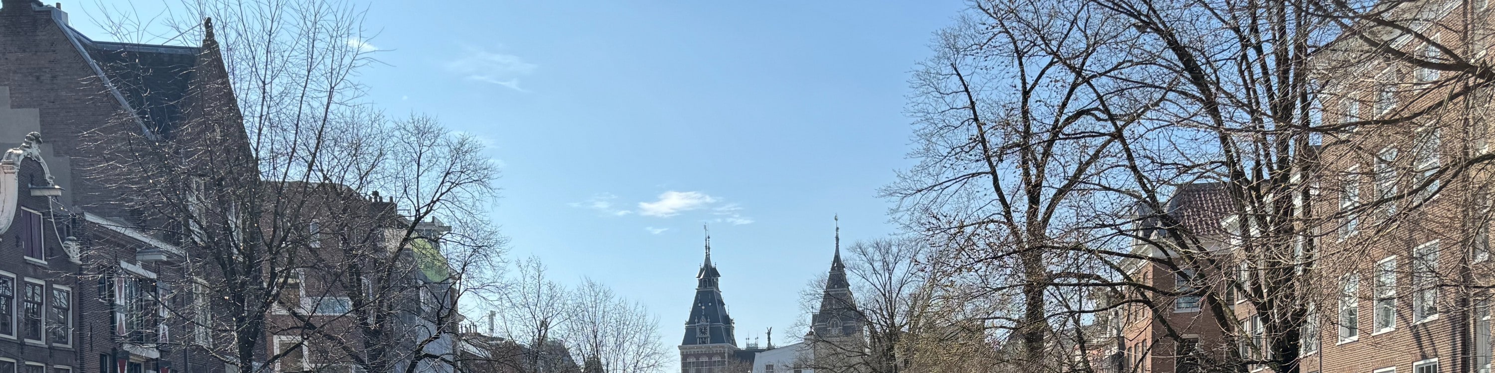 阿姆斯特丹 (Amsterdam) 運河豪華遊船賞花之旅（船上酒吧）