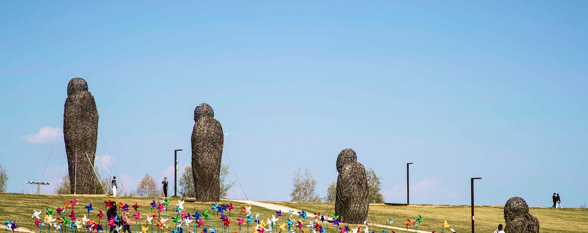 在臨津閣和平公園,有一座巨大的和平鐘,非常適合敲響以帶來好運! 在臨津閣和平公園,有一座巨大的和平鐘,非常適合敲響以帶來好運!
