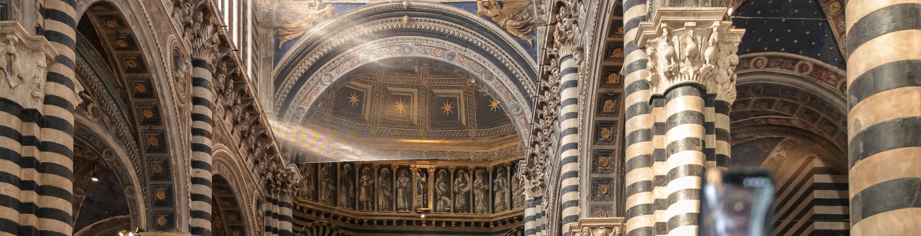 San Gimignano, Siena & Chianti Day Trip with Lunch and Wine Tasting - Thumbnail 3