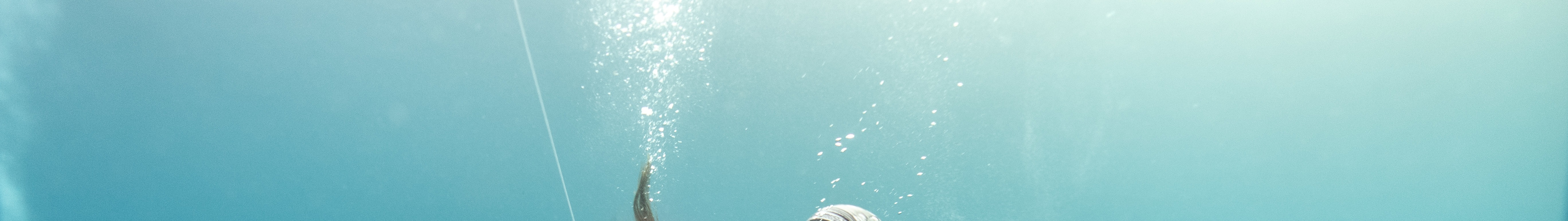 PADI 5* 中心在藍夢島進行高級潛水探險