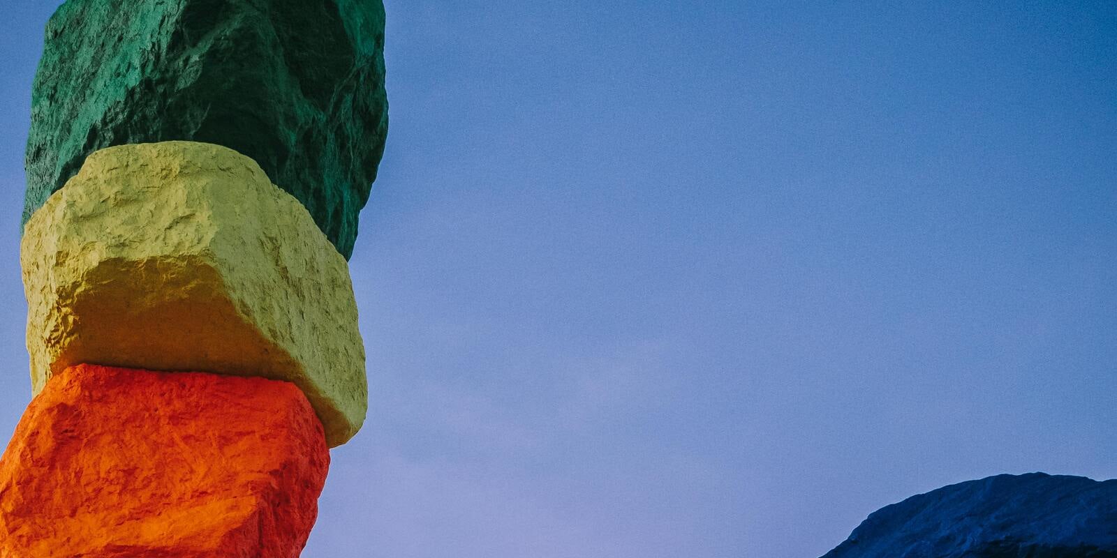 拉斯維加斯出發前往火焰谷和七彩巨石之旅