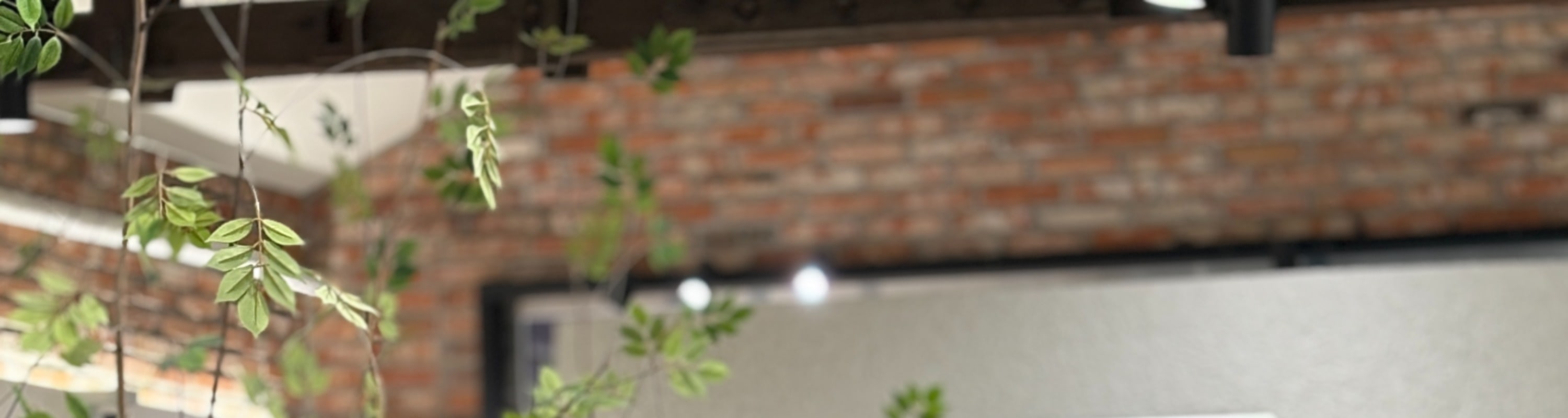 用手工銀戒指記錄情侶週年紀念日