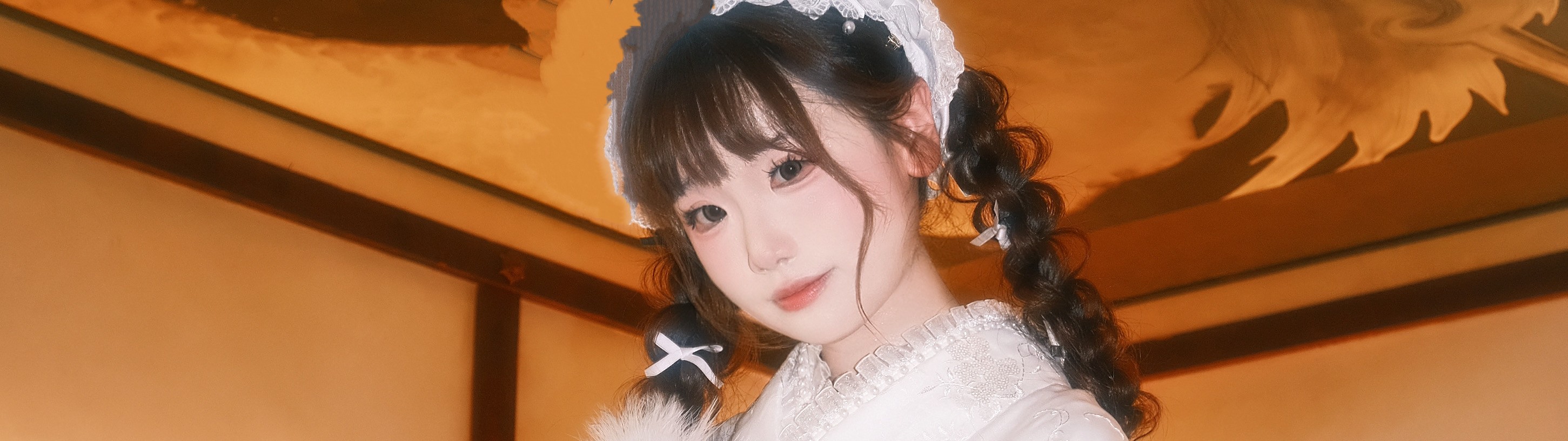 可愛的蕾絲和服在年輕的日本女性中最受歡迎。