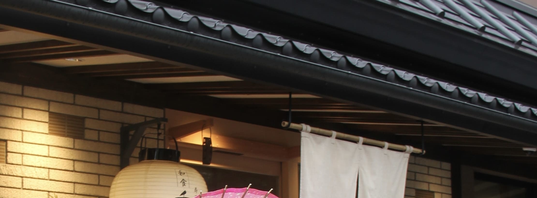 Asakusa Kimono Rental OSHARE Japanese Makeup & Tea Ceremony Experience Open until 10 PM - Thumbnail 11