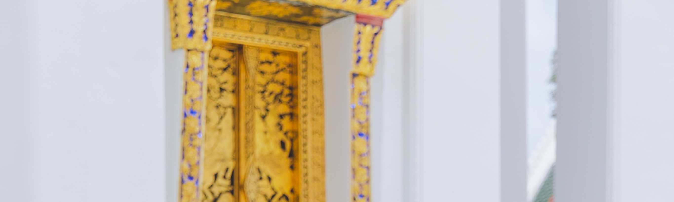 Thai Costume Rental by Charis Thai Studio in Bangkok