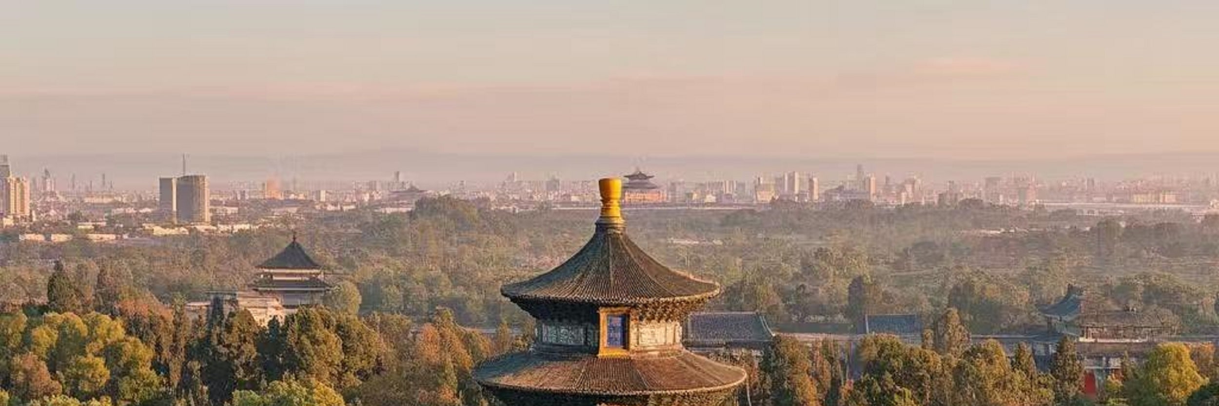 北京五日遊&穿越紫禁城(故宮+恭王府+什剎海+八達嶺長城+非遺文化表演+鳥巢+國家速滑館+天壇公園+頤和園+圓明園+體驗老北京地道美食)