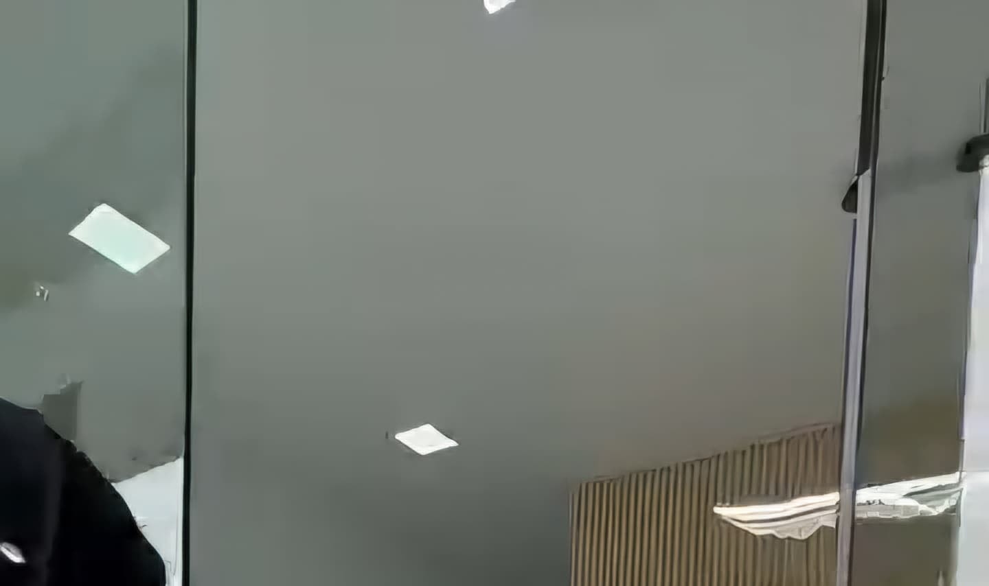 走進iSmile,享受專業的美白體驗 走進iSmile,享受專業的美白體驗