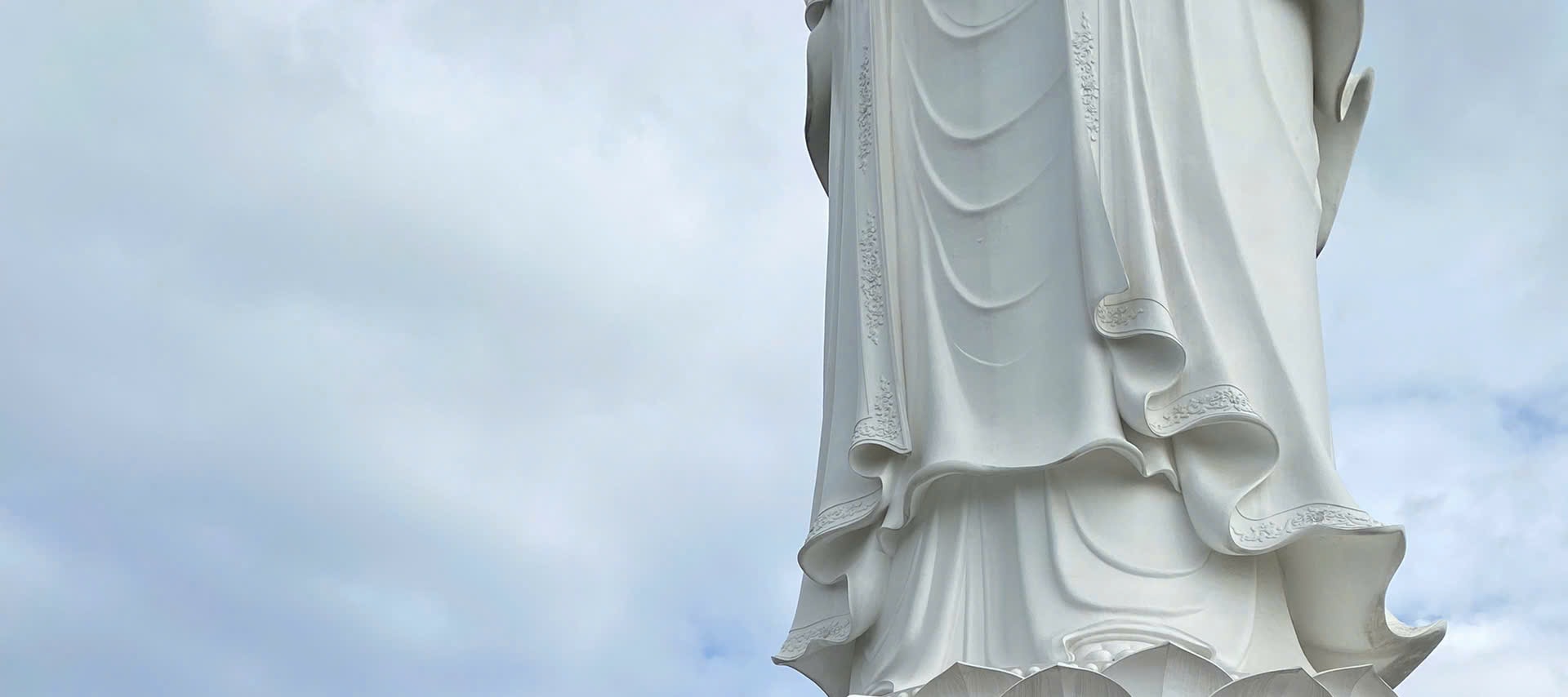 Tour Guide Service in Da Nang - Thumbnail 11