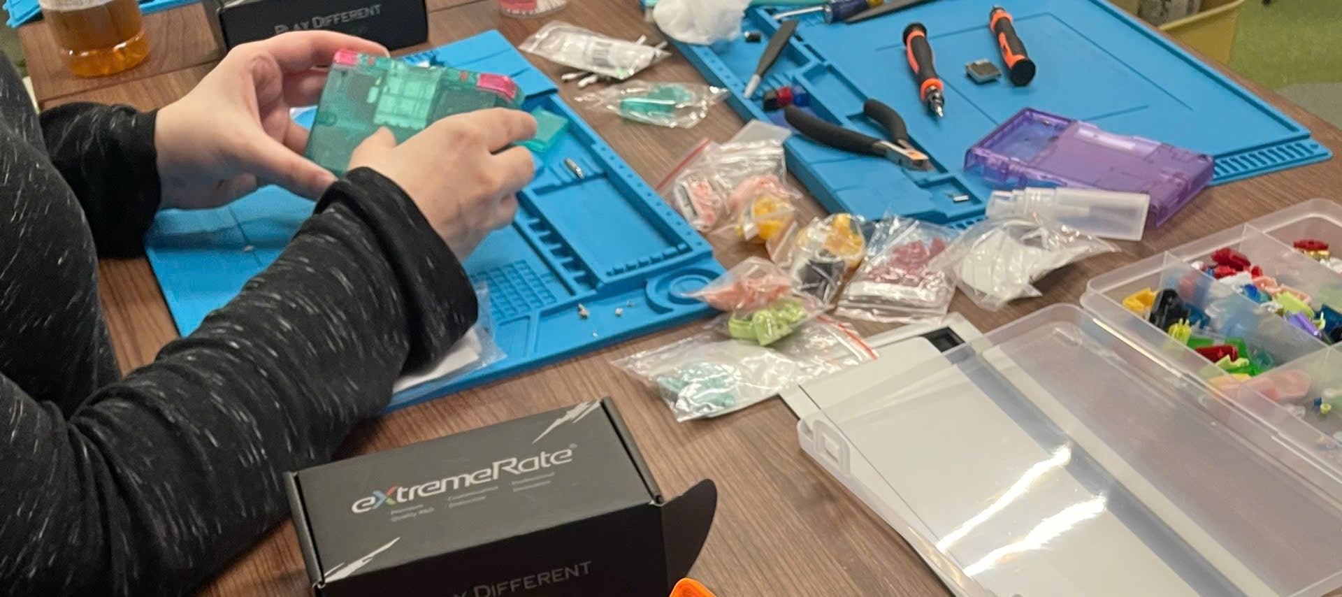 Pixel Lab Tokyo: Pixel Lab Tokyo: DS Lite USB-C & IPS Mod Workshop - Thumbnail 31