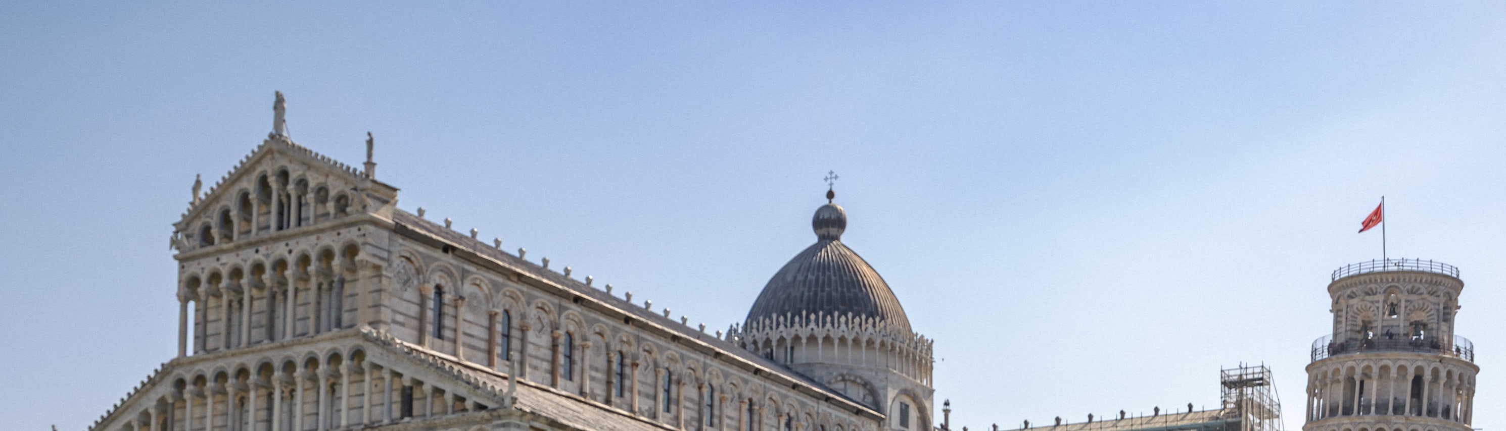Tuscany Highlights Pisa, San Gimignano, Chianti & Siena Day Tour - Thumbnail 2