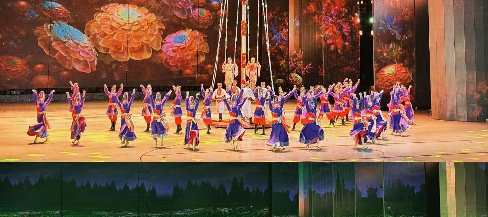 新疆昌吉《千回西域》歌舞秀演出票—解謎西域失落的舞符（來新疆必看演出+體驗絲綢之路史詩級奇觀+精心編排演繹的六大劇幕+新疆大劇院十大亮點不容錯過+獨特互動體驗）