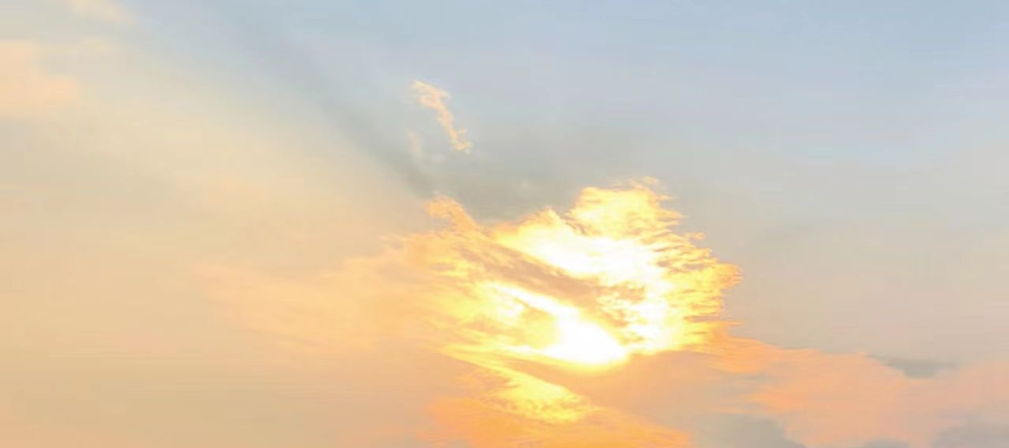 老虎石海上公園：灘闊浪柔藏奇石，觀海踏浪享濱海愜意