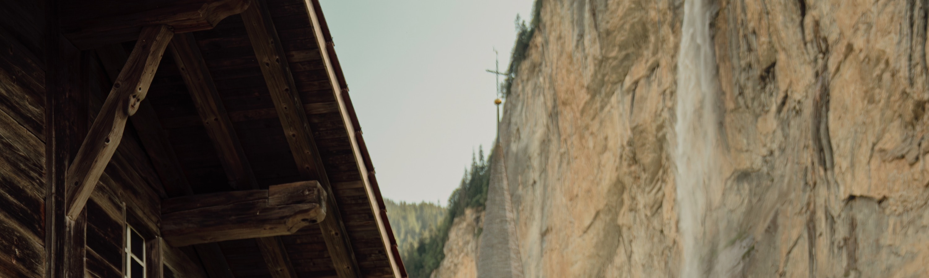 Lauterbrunnen & Wengen: Photoshoot Tour at the best spots
