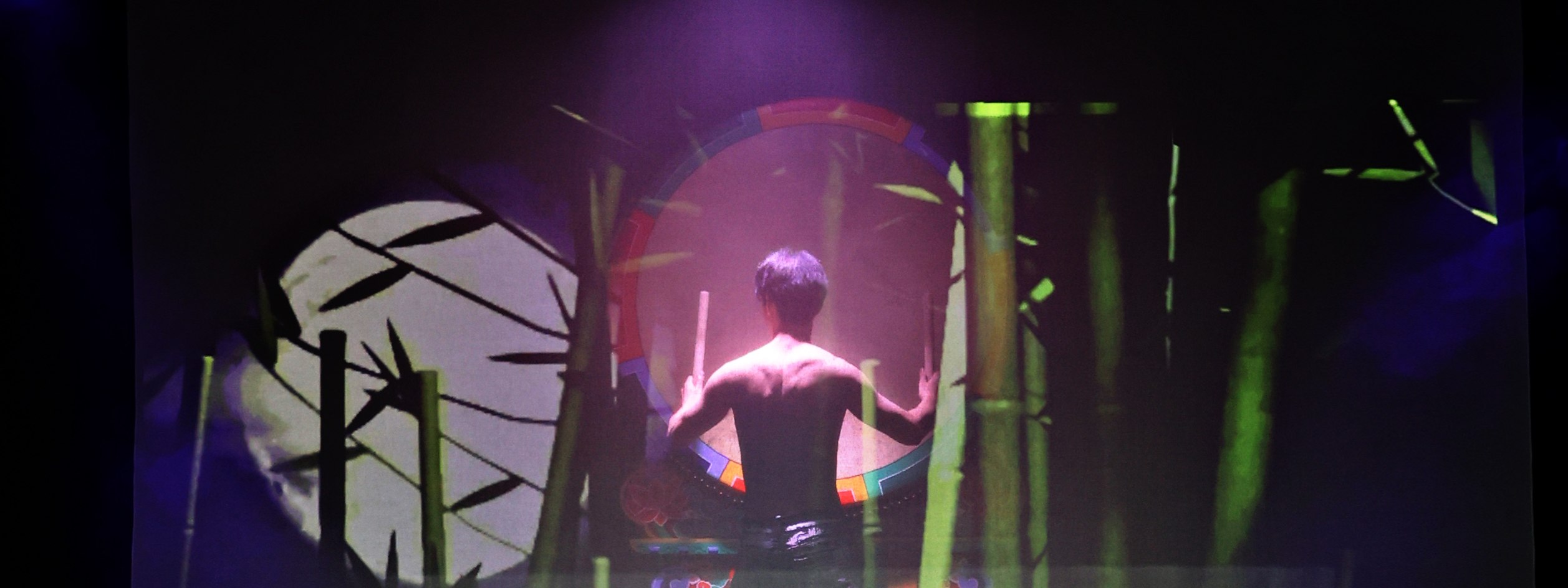 繪畫、舞蹈與音樂節奏完美融合，帶來充滿動感與情感起伏的觀演體驗