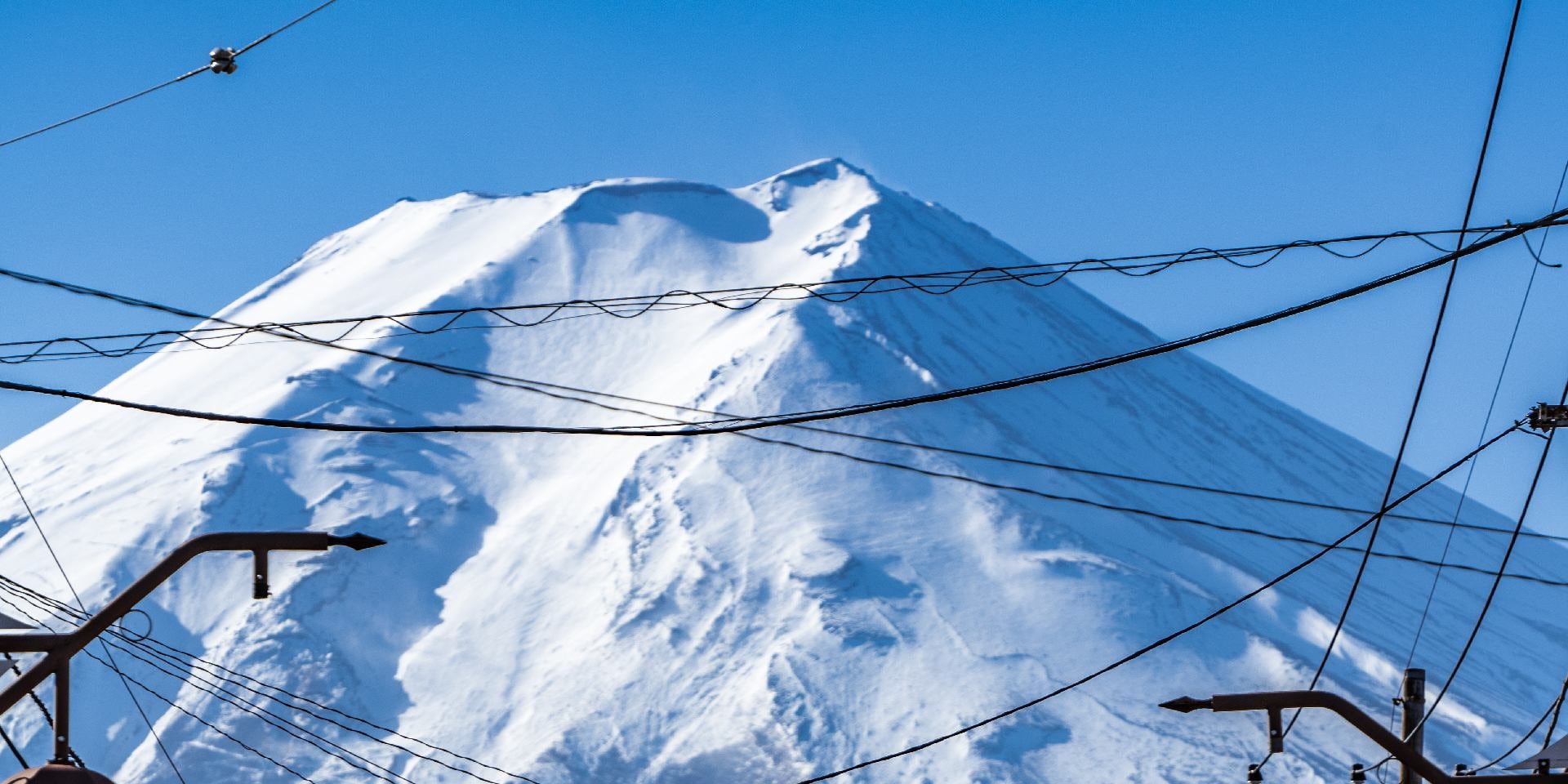 富士吉田街道,復古店鋪與富士山的壯麗景色完美融合~ 富士吉田街道,復古店鋪與富士山的壯麗景色完美融合~
