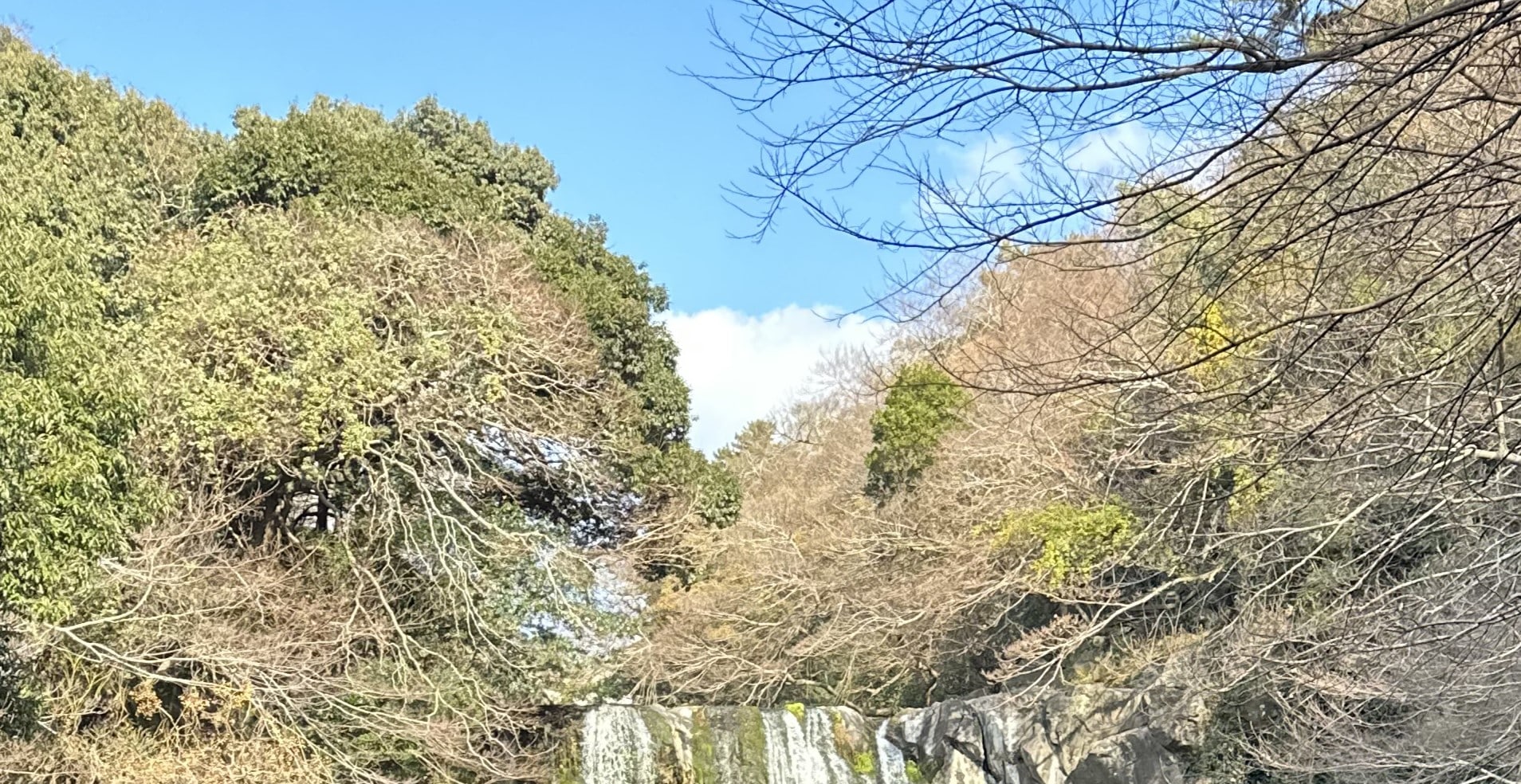 天帝淵瀑布